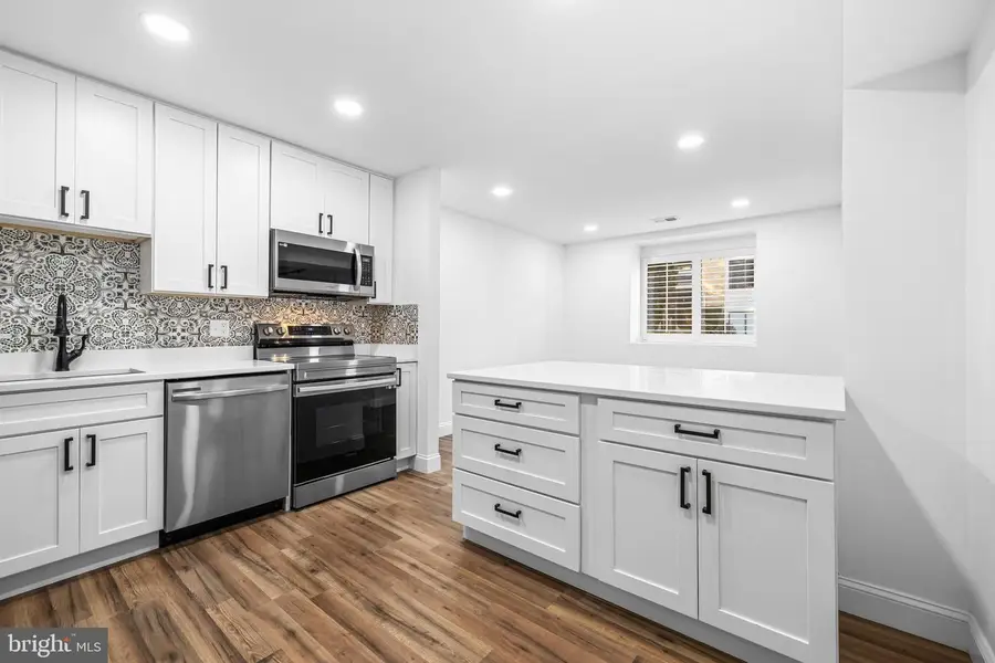 11 Bailiffs Ct #101, Lutherville Timonium, MD 21093 - Image #3