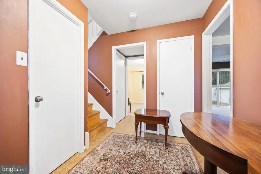 1811 Palo Cir, Baltimore, MD 21227 - Image #3