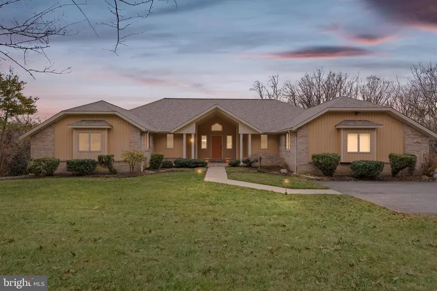 7305 Longfield Dr, Kingsville, MD 21087 - Image #2