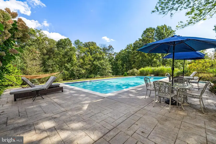 13115 Dulaney Valley Rd, Glen Arm, MD 21057 - Image #2