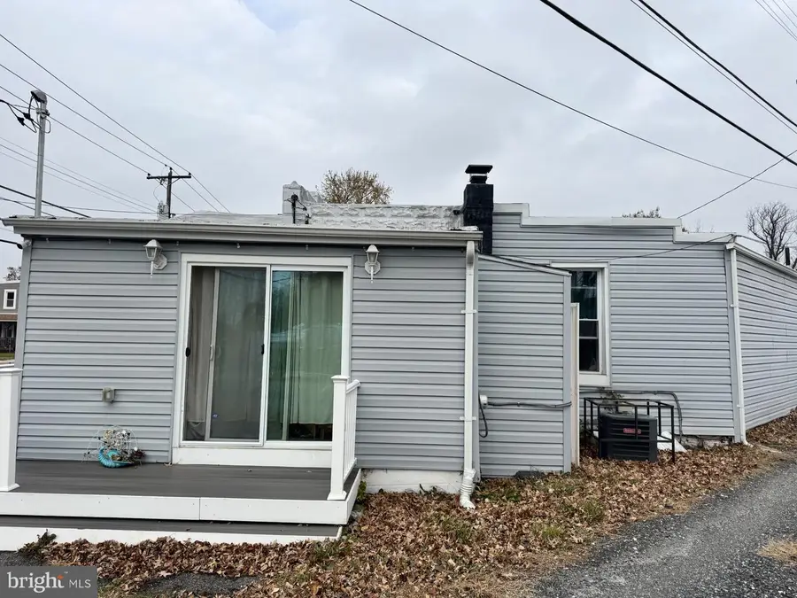 201 Mace Ave, Essex, MD 21221 - Image #2