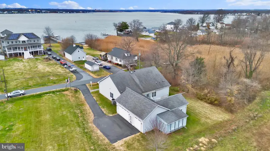 1325 E Riverside Ave, Baltimore, MD 21221 - Image #2