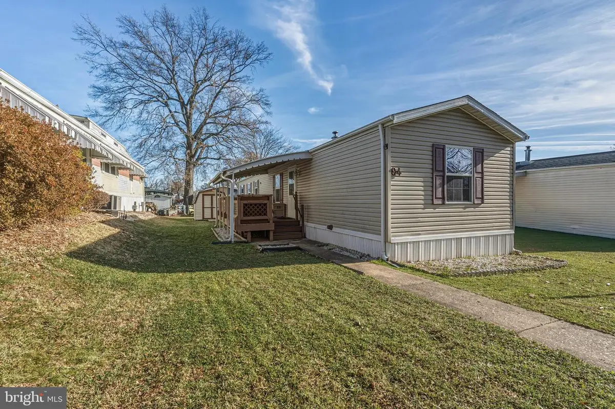 94 Ginwood Lane, Baltimore, MD 21221 - Image #1