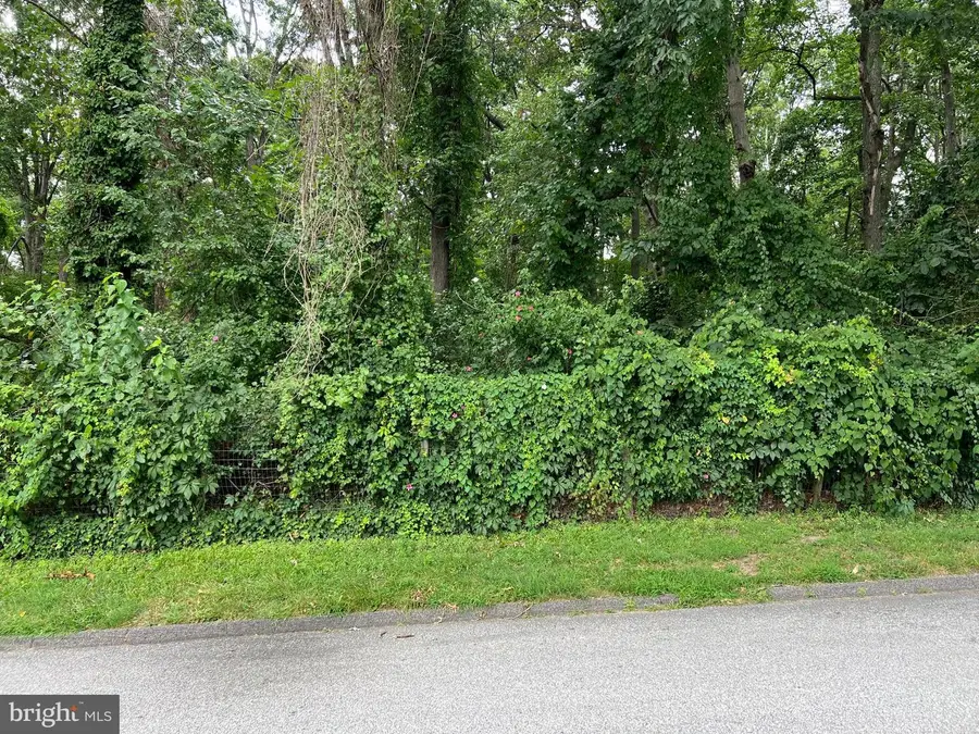 94 Ginwood Lane, Baltimore, MD 21221 - Image #2