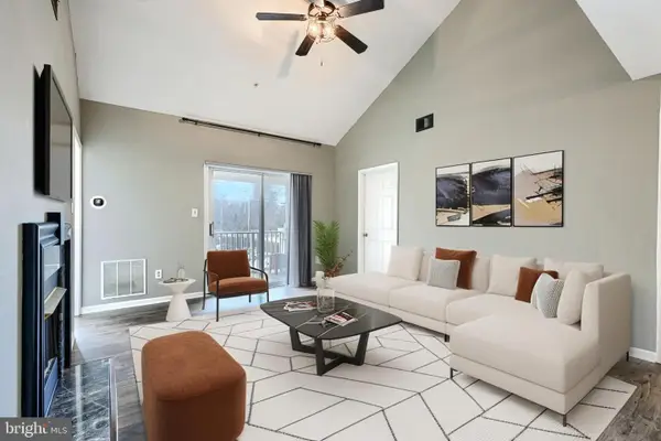 8803 Stone Ridge Cir #301, PIKESVILLE, MD 21208