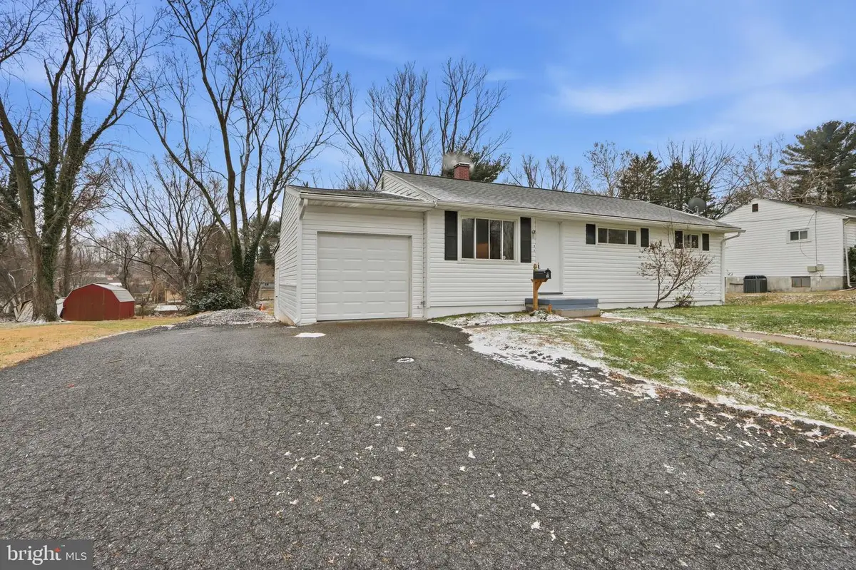 37 Wengate Rd, Owings Mills, MD 21117 - Image #1