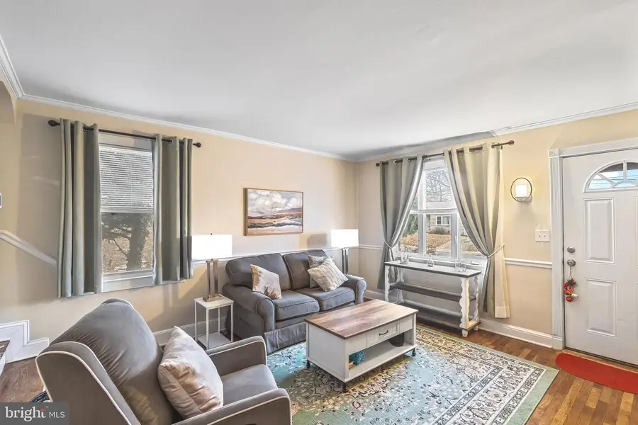 8362 Oakleigh Rd, Parkville, MD 21234 - Image #2