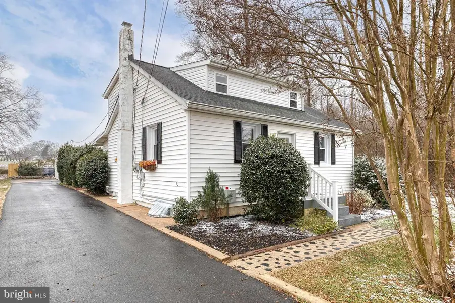 11023 Bird River Grove Rd, White Marsh, MD 21162 - Image #2