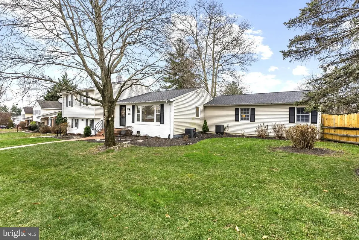 806 Jamieson Rd, Lutherville Timonium, MD 21093 - Image #1