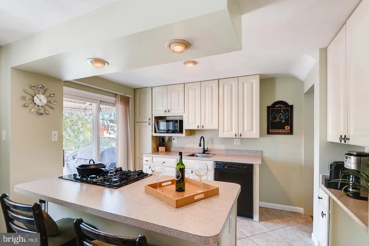 5640 Braxfield Rd, Baltimore, MD 21227 - Image #1