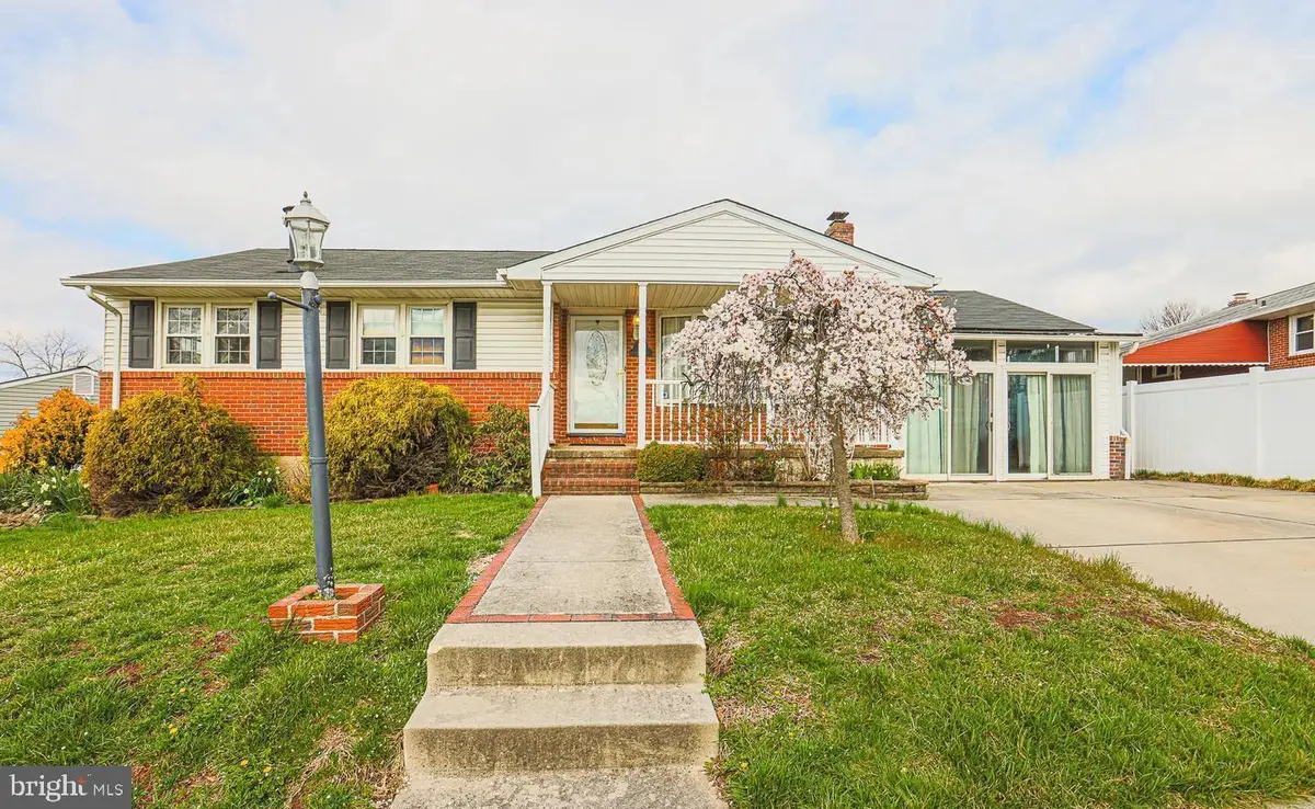 8816 Richmond Ave, Parkville, MD 21234 - Image #1