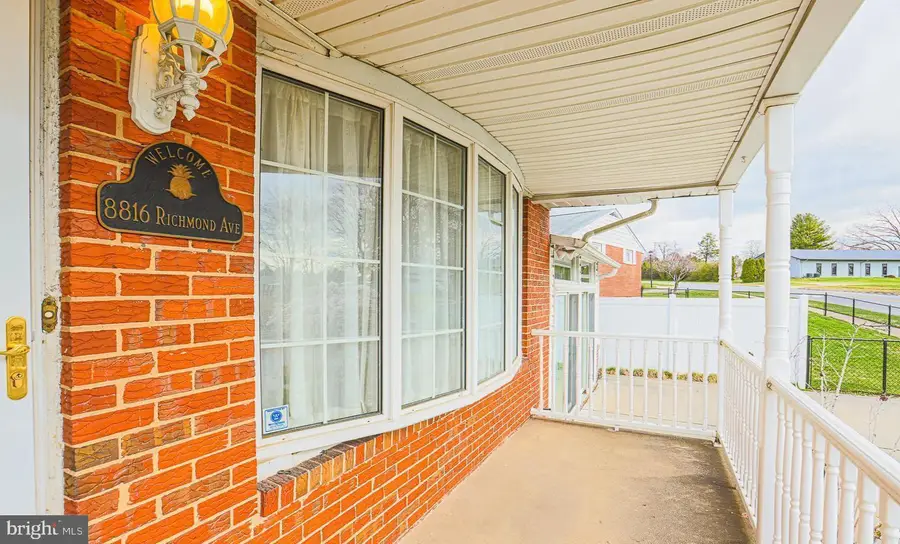 8816 Richmond Ave, Parkville, MD 21234 - Image #2