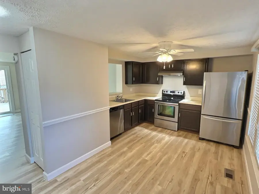 31 Shrewsbury Ct, Perry Hall, MD 21128 - Image #2