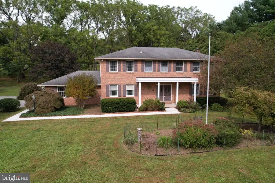 7 Applewood Ct, Parkton, MD 21120 - Image #2