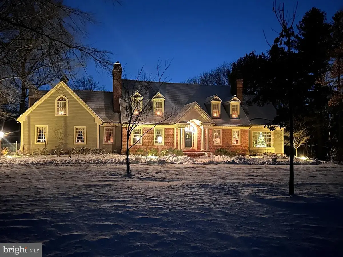 25 Springhill Farm Ct, Cockeysville, MD 21030 - Image #1