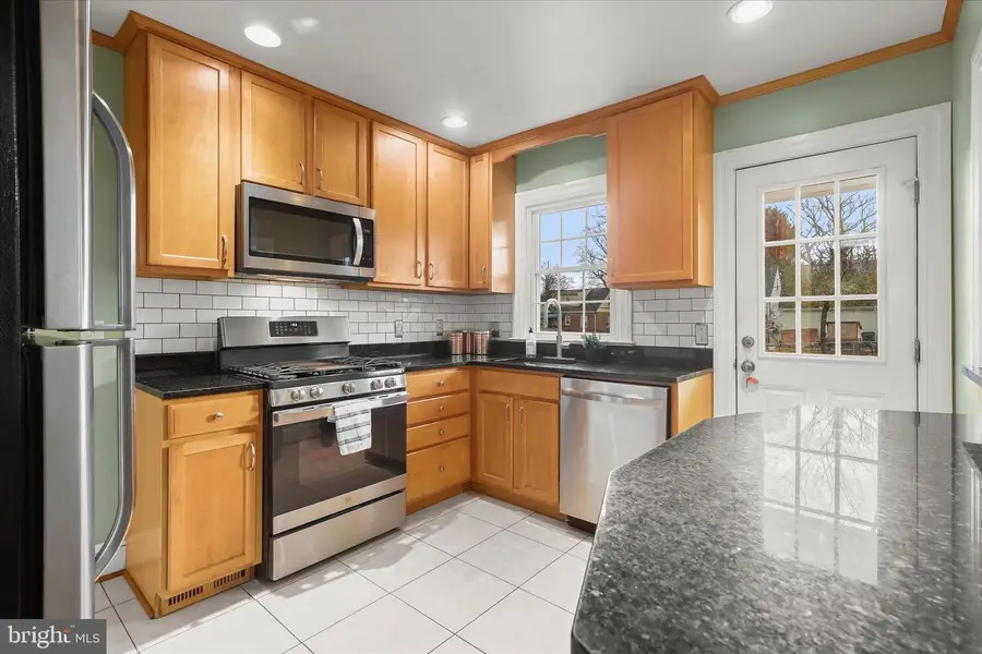 3603 Landbeck Rd, Baltimore, MD 21207 - Image #2