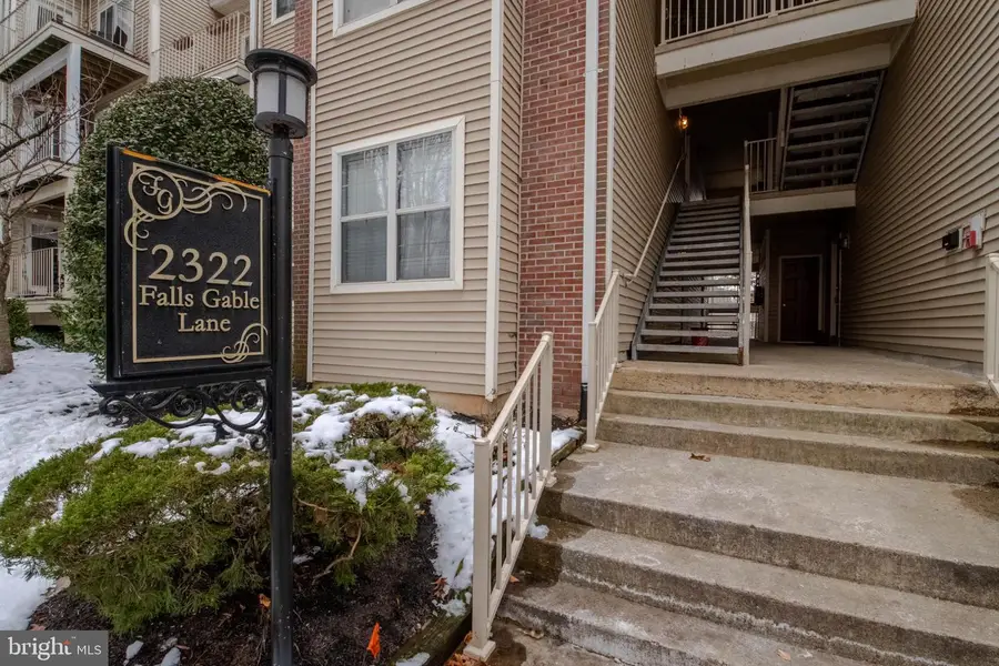 2322 Falls Gable Ln #b, Baltimore, MD 21209 - Image #3