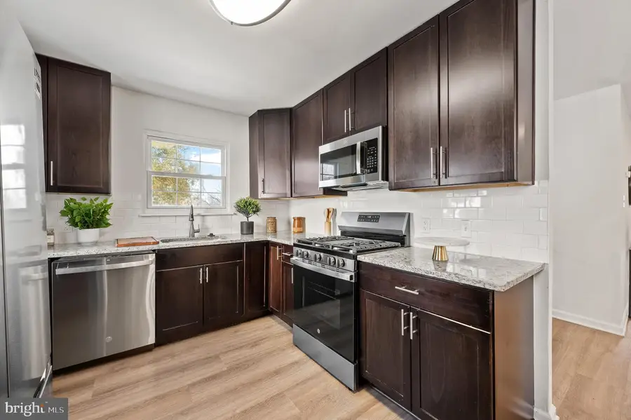 200 Timber Grove Rd, Reisterstown, MD 21136 - Image #2