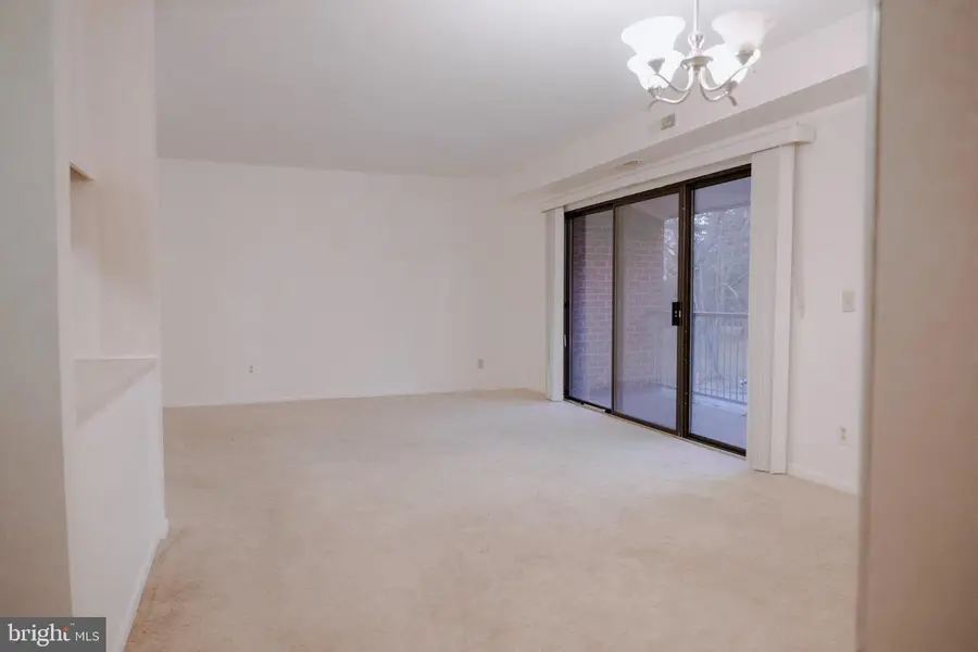 200 Erin Way #204, Reisterstown, MD 21136 - Image #3