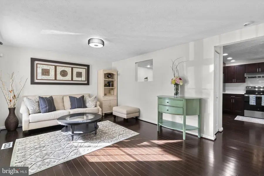 8614 Saxon Cir, Nottingham, MD 21236 - Image #3