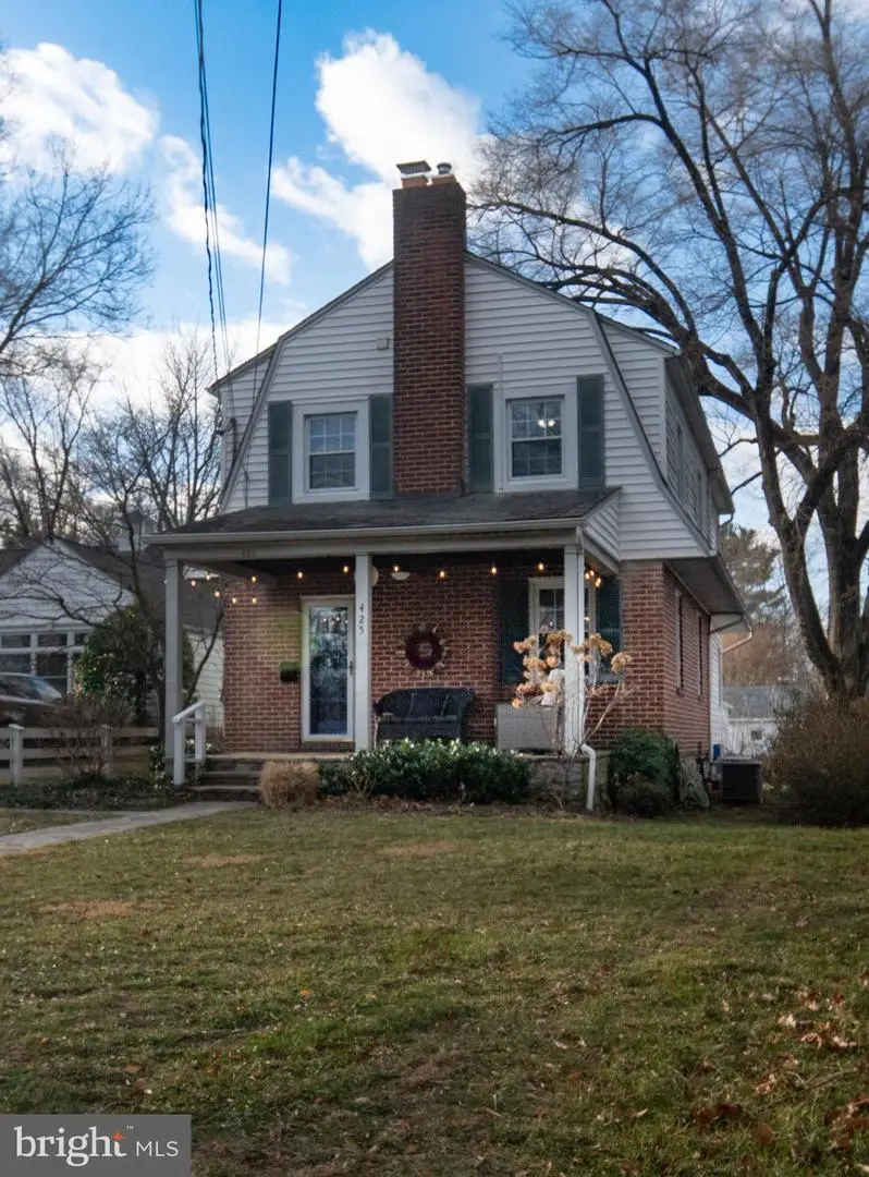 425 Woodbine Ave, Towson, MD 21204 - Image #2