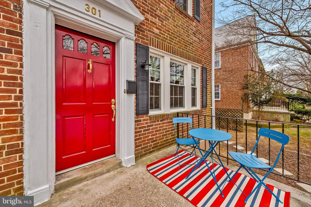 301 Overbrook Rd, Baltimore, MD 21212 - Image #1