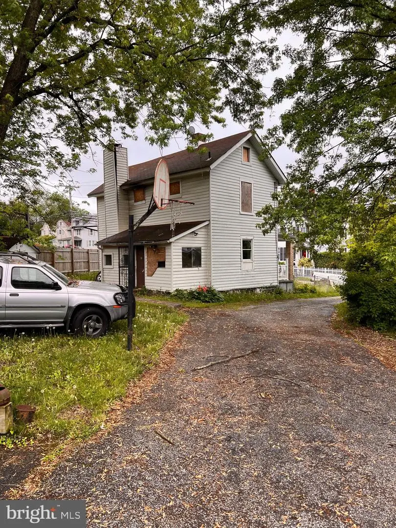 518 Ingleside Ave, Baltimore, MD 21228 - Image #3