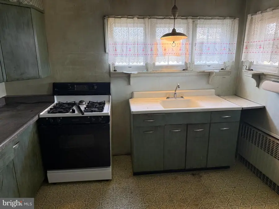 7435 Kenlea Ave, Baltimore, MD 21236 - Image #3