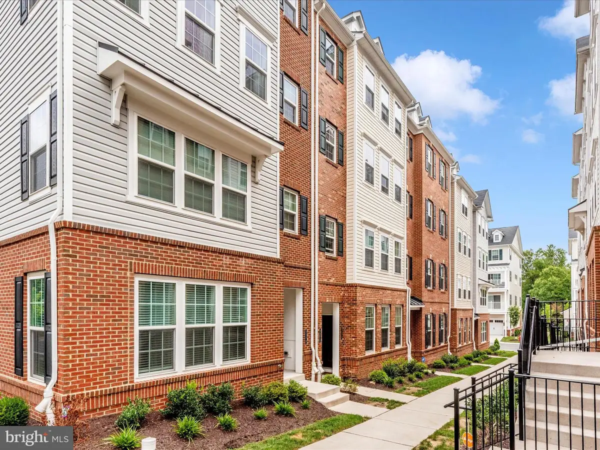 9374 Seney Ln #567, Owings Mills, MD 21117 - Image #1