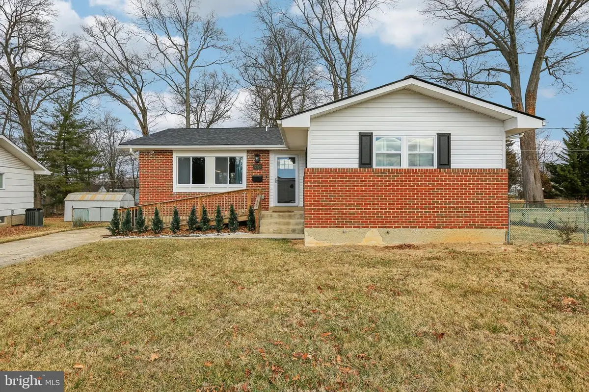 4761 Byron Rd, Baltimore, MD 21208 - Image #1