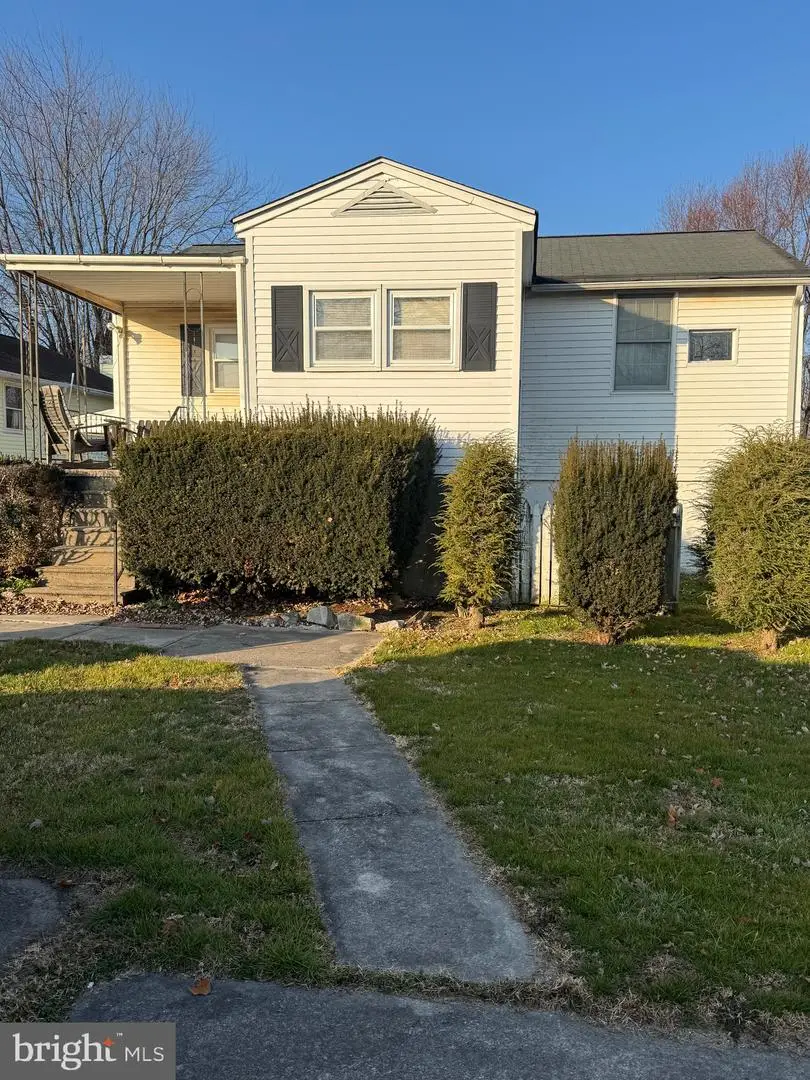 2108 Creek Rd, Baltimore, MD 21219 - Image #1