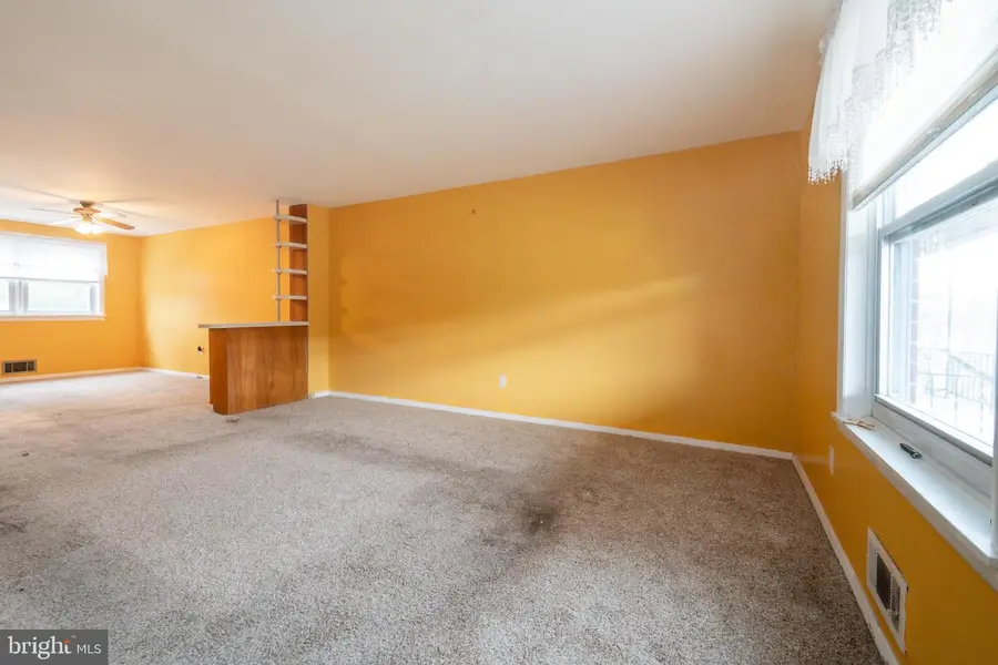 1022 Foxwood Ln, Baltimore, MD 21221 - Image #3