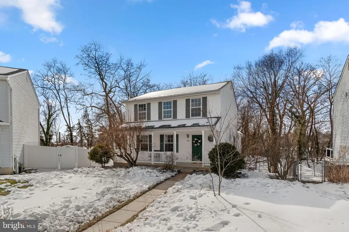10 Ben Woods Ct, Baltimore, MD 21228 - #1
