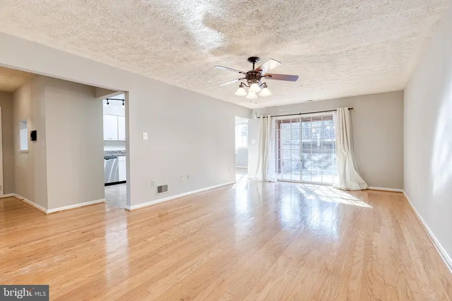 2107-a Woodbox Ln #2107a, Baltimore, MD 21209 - Image #3