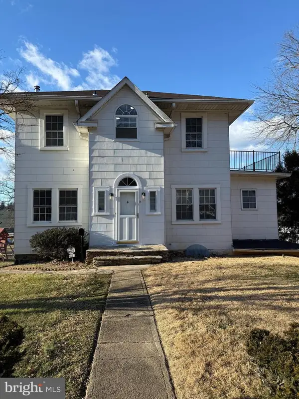 14 Summerfield Rd, GWYNN OAK, MD 21207