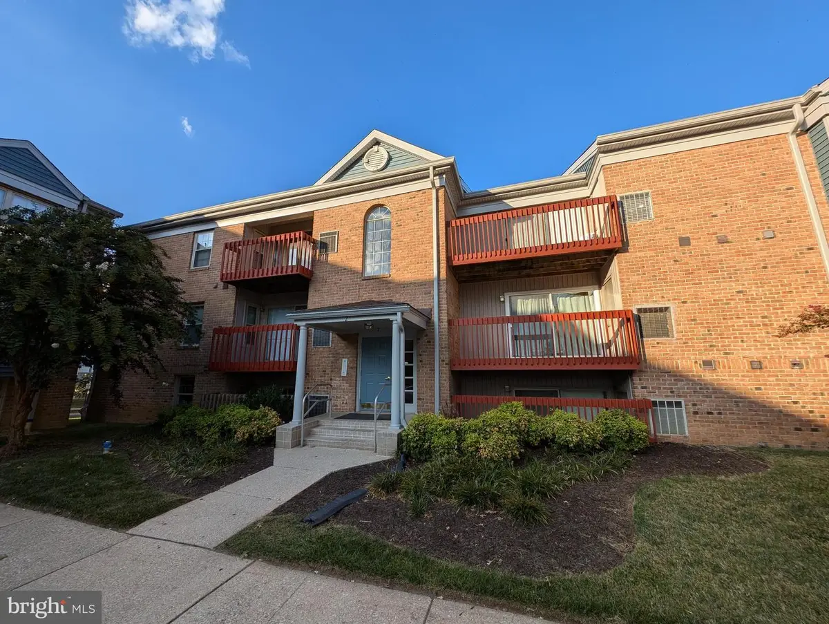 2 Cloverwood Ct #101, Essex, MD 21221 - Image #1