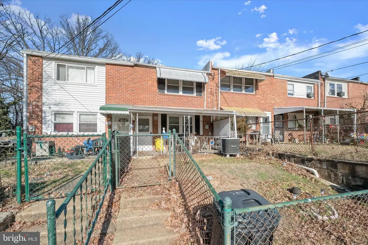 446 Bigley Ave, Baltimore, MD 21227 - Image #1