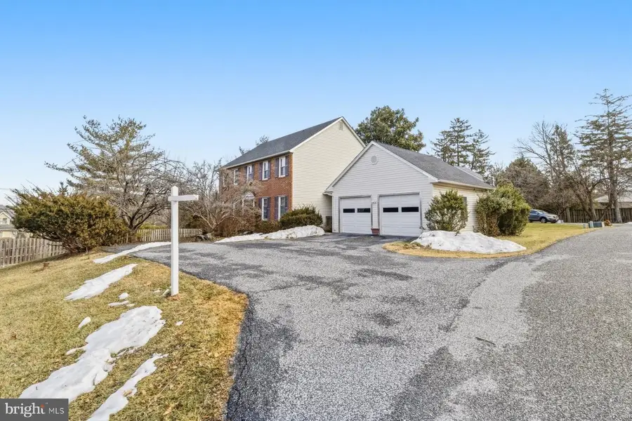 19 Huntress Ct, Lutherville Timonium, MD 21093 - #2