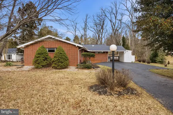 8 Peachtree Ct, BALTIMORE, MD 21208