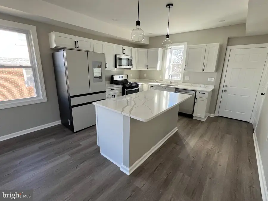 7813 Clarksworth Pl, Parkville, MD 21234 - Image #3