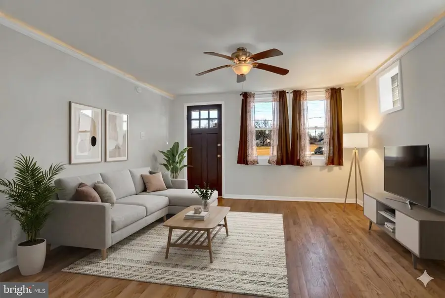 9036 Simms Ct, Parkville, MD 21234 - Image #3