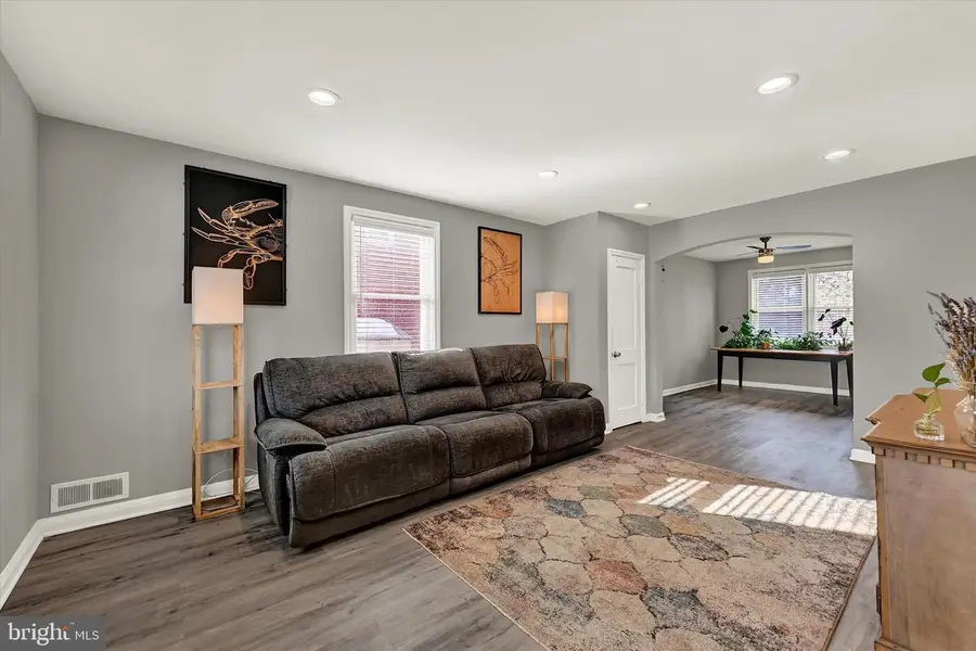 3482 Dunhaven Rd, Dundalk, MD 21222 - #3