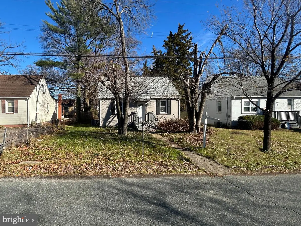 3 Vincent Ave, Essex, MD 21221 - Image #1