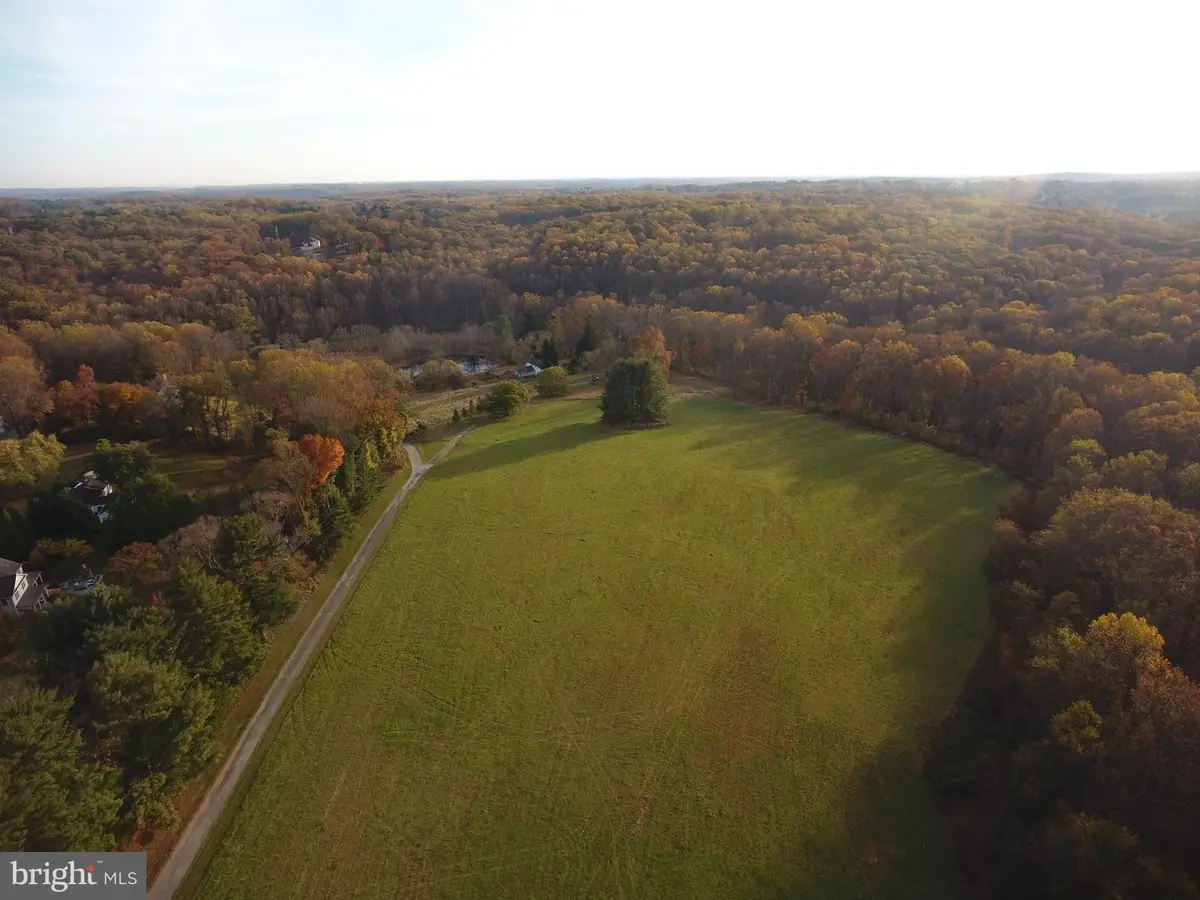 1503 Falls Rd, Cockeysville, MD 21030 - Image #1