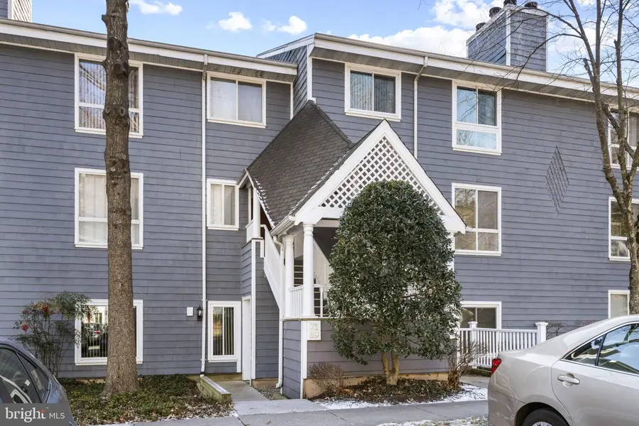 69 Greenwich Pl #69, Pikesville, MD 21208 - #3