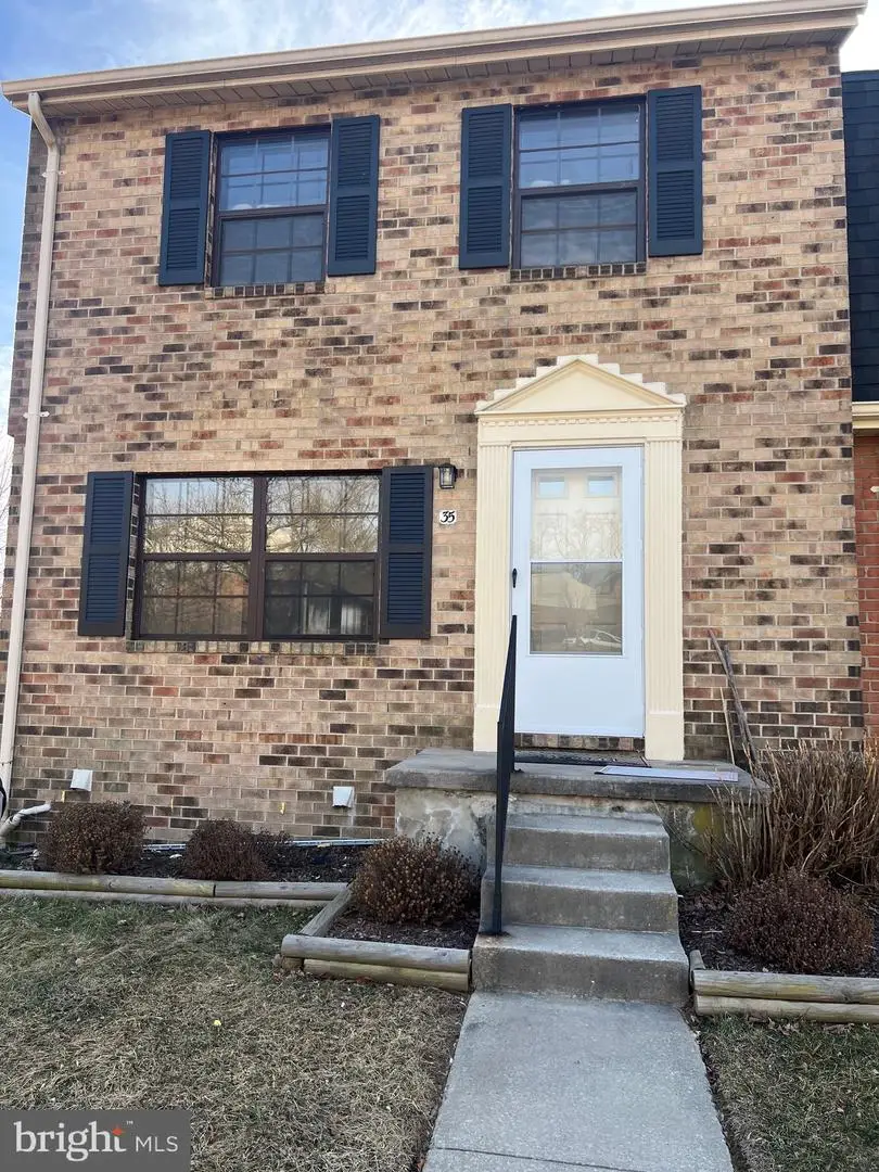 35 Heather Hill Rd, Catonsville, MD 21228 - Image #2
