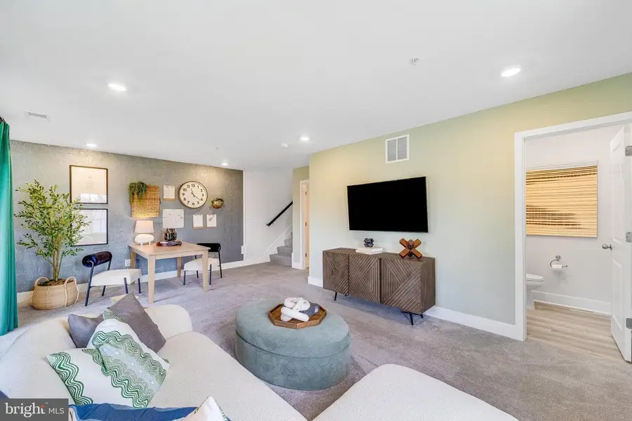 517 Downswing Rd, Baltimore, MD 21208 - Image #2