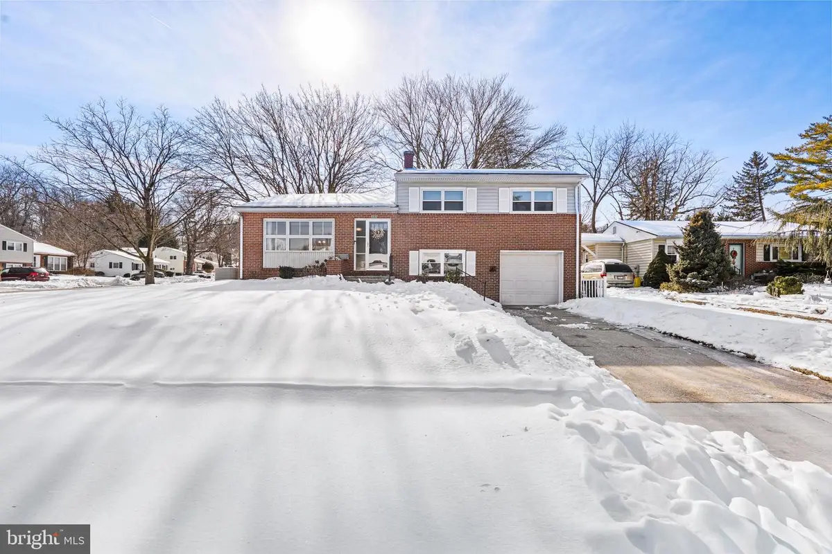 301 Deep Dale Dr, Lutherville Timonium, MD 21093 - Image #1