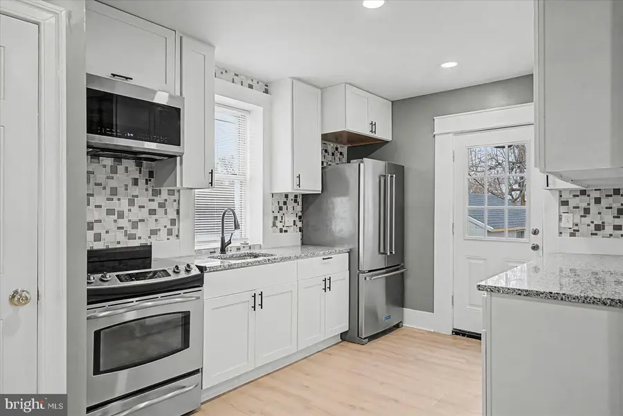 200 Pinewood Rd, Dundalk, MD 21222 - #2