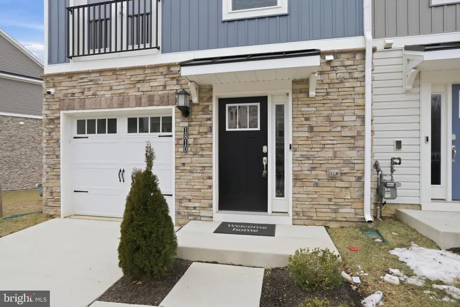 1810 Betterton Rd, Essex, MD 21221 - #2